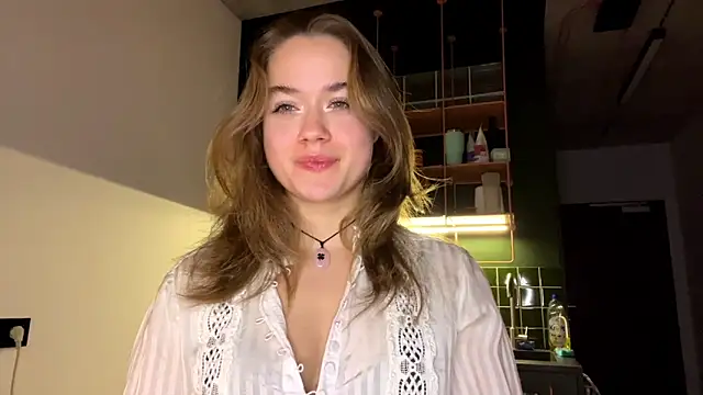 RoxyStar17 online show from January 2025 08:15:01 PM