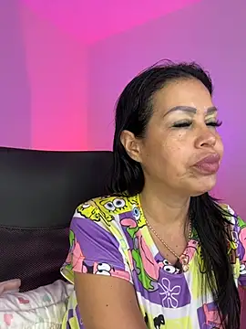 Snapshot of KarolRubi1 chatting on May 2026 11:02:01 PM KarolRubi1 online show from May 2026 11:02:01 PM