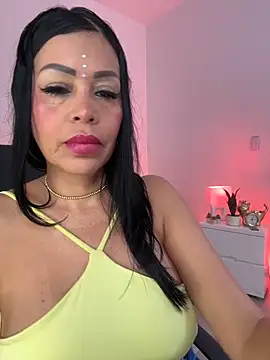 Snapshot of KarolRubi1 chatting on May 2026 06:09:01 PM KarolRubi1 online show from May 2026 06:09:01 PM