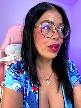 KarolRubi1 online show from November 2025 10:58:02 PM