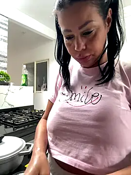 KarolRubi1 online show from November 2025 06:07:01 PM