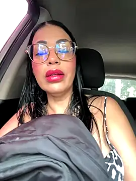 KarolRubi1 online show from November 2025 01:16:02 PM