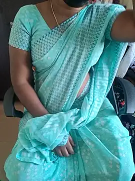 Snapshot of Tamil_roja69 chatting on April 2026 05:03:01 AM Tamil roja69 online show from April 2026 05:03:01 AM