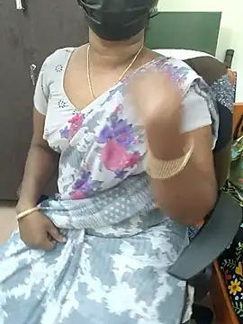 Snapshot of Tamil_roja69 chatting on June 2026 01:22:02 PM Tamil roja69 online show from June 2026 01:22:02 PM