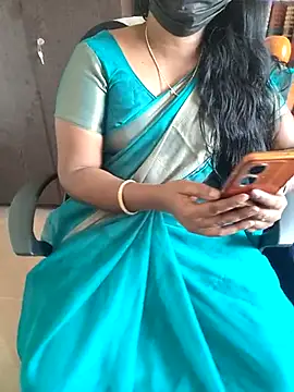 Snapshot of Tamil_roja69 chatting on May 2026 05:37:02 AM Tamil roja69 online show from May 2026 05:37:02 AM