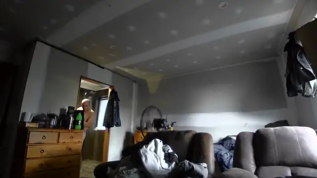 FreakyFreind666 online show from May 2026 09:36:01 AM