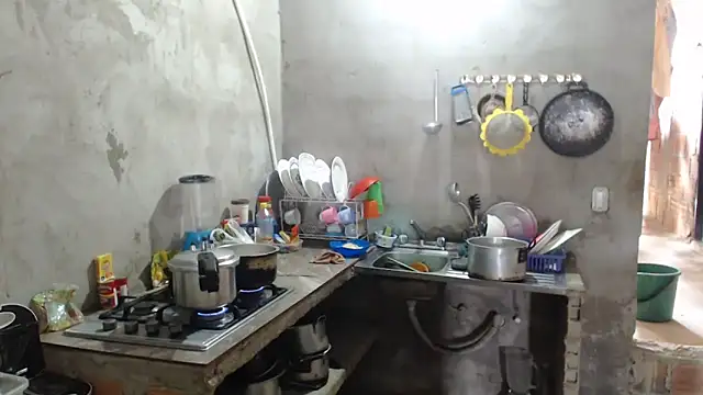 Coral0403 online show from March 2026 04:30:02 PM