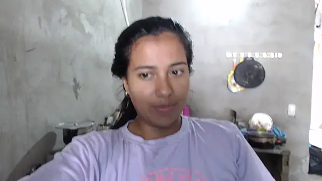 Snapshot of Coral0403 chatting on March 2025 04:14:01 PM Coral0403 online show from March 2025 04:14:01 PM
