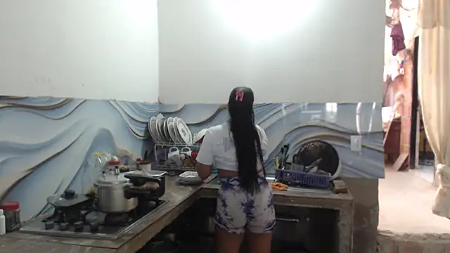 Coral0403 online show from July 2026 06:15:01 PM
