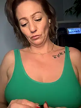 AlessasRoom online show from October 2025 07:56:01 AM