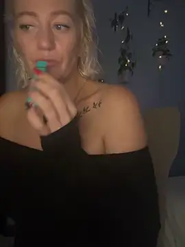 AlessasRoom online show from September 2025 08:42:02 AM