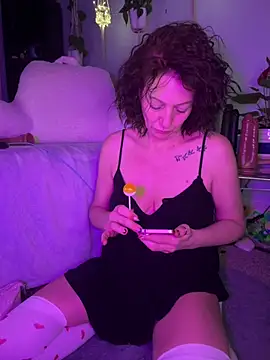 AlessasRoom online show from February 2026 07:30:02 AM