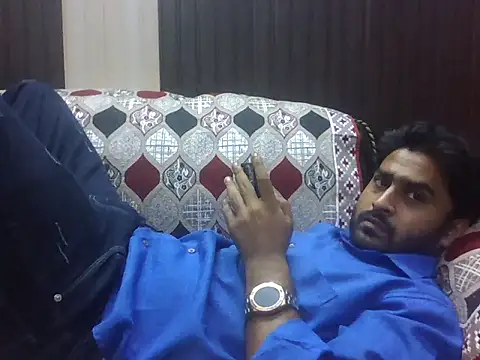 indihotguy online show from October 2025 12:46:01 PM