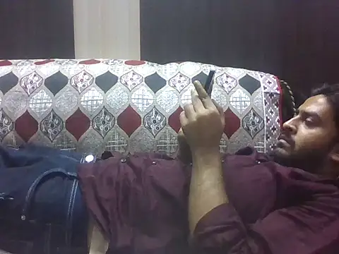 indihotguy online show from November 2025 06:01:01 PM