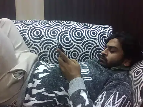 indihotguy online show from December 2025 09:48:02 PM