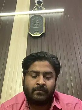 Snapshot of indihotguy chatting on March 2025 03:10:02 AM indihotguy online show from March 2025 03:10:02 AM