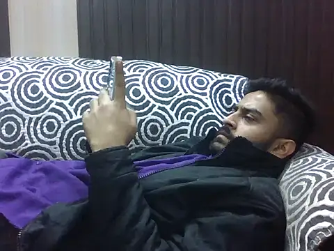 indihotguy online show from February 2026 11:21:02 AM