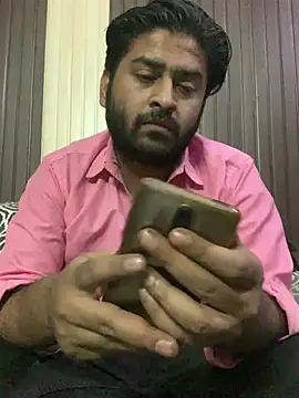 Snapshot of indihotguy chatting on March 2025 04:28:02 AM indihotguy online show from March 2025 04:28:02 AM