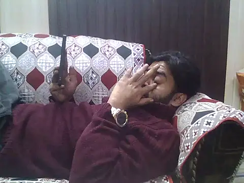 indihotguy online show from November 2025 10:30:02 AM