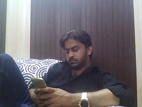 Snapshot of indihotguy chatting on September 2025 01:38:02 PM indihotguy online show from September 2025 01:38:02 PM