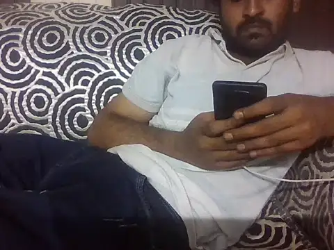 Snapshot of indihotguy chatting on June 2026 09:48:01 AM indihotguy online show from June 2026 09:48:01 AM
