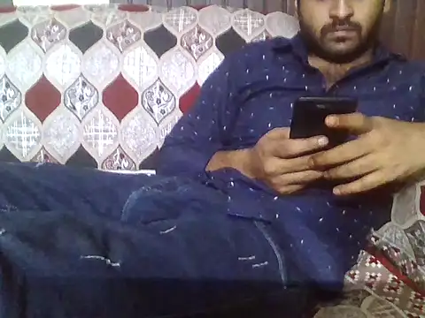 Snapshot of indihotguy chatting on May 2026 01:44:02 PM indihotguy online show from May 2026 01:44:02 PM