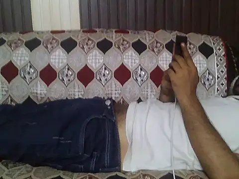 Snapshot of indihotguy chatting on May 2026 03:10:01 PM indihotguy online show from May 2026 03:10:01 PM