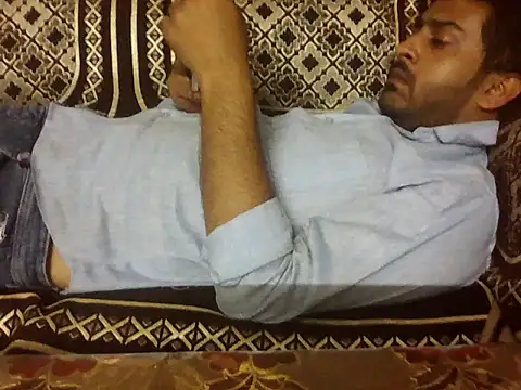 Snapshot of indihotguy chatting on April 2026 04:26:01 AM indihotguy online show from April 2026 04:26:01 AM