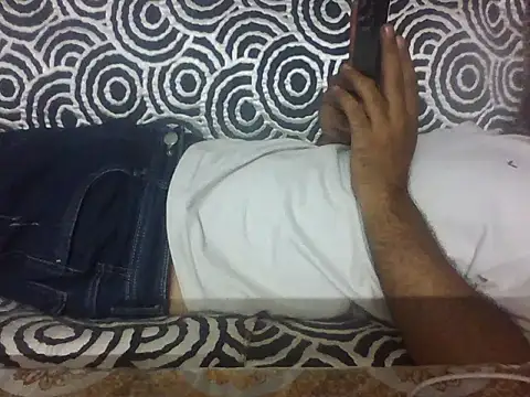 Snapshot of indihotguy chatting on June 2026 10:13:01 AM indihotguy online show from June 2026 10:13:01 AM