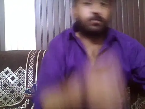 Snapshot of indihotguy chatting on April 2026 12:17:01 PM indihotguy online show from April 2026 12:17:01 PM