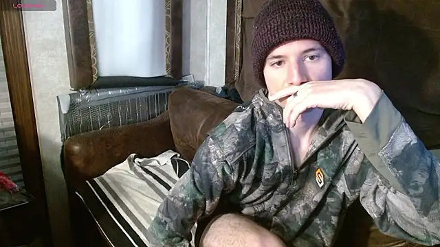 feelingverynaughty online show from January 2026 07:23:01 PM