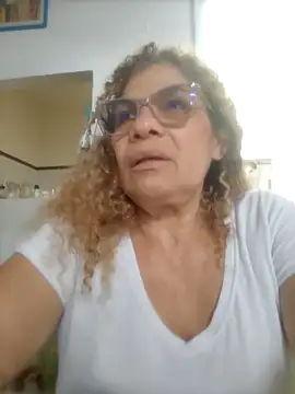 indiraa-channell online show from November 2025 08:01:02 PM