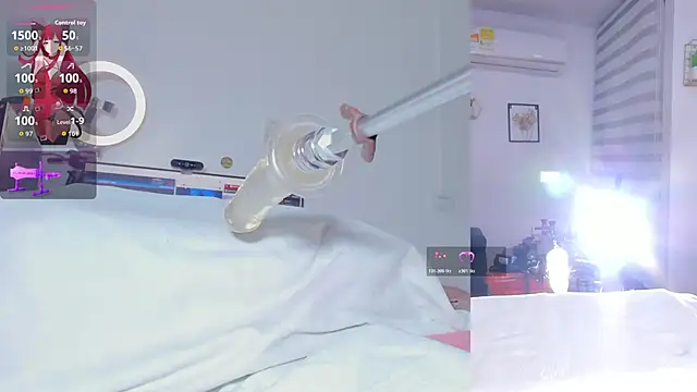 Maria Jones  online show from October 2025 01:37:02 AM