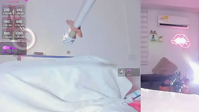 Maria Jones  online show from February 2026 01:16:02 AM