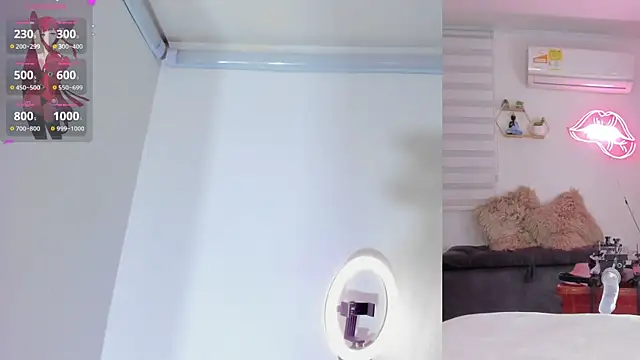 Maria Jones  online show from March 2026 08:26:33 AM