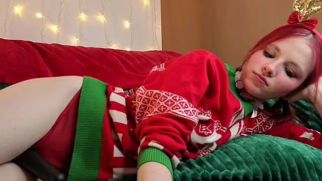 OhYumiYes online show from December 2025 09:04:02 PM