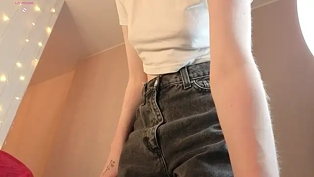 OhYumiYes online show from January 2026 08:26:02 PM