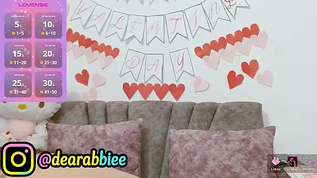 Snapshot of DearAbbiee chatting on March 2026 09:44:01 AM DearAbbiee online show from March 2026 09:44:01 AM