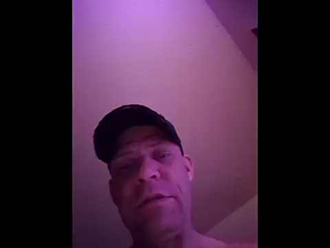 hotemberly jake online show from June 2026 04:40:02 AM