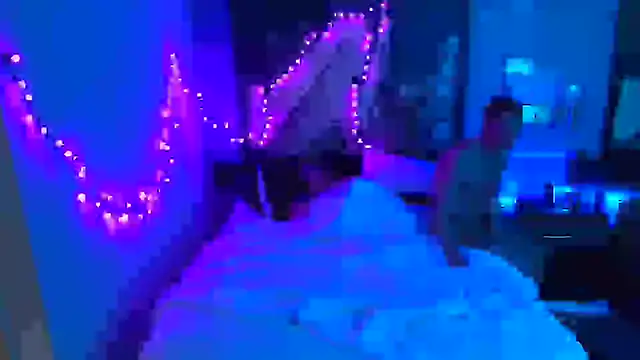 Snapshot of hotemberly_jake chatting on January 2025 11:22:02 AM hotemberly jake online show from January 2025 11:22:02 AM