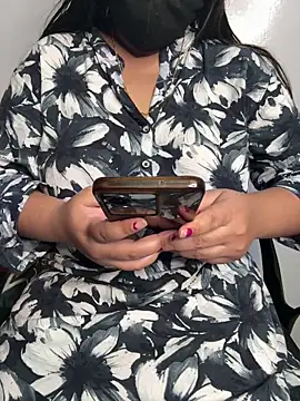 tanvihot2 online show from June 2026 04:13:01 PM