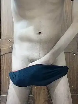 fakelove95 online show from October 2025 08:27:02 PM