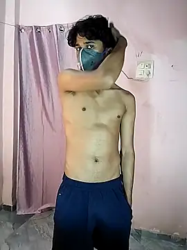 Snapshot of Ultimate_cHappiE chatting on December 2025 03:00:02 PM Ultimate cHappiE online show from December 2025 03:00:02 PM