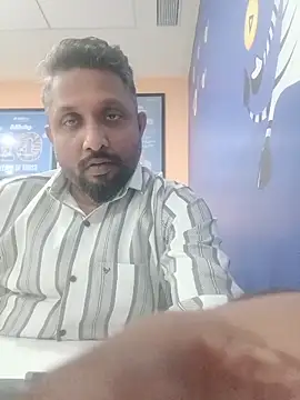 Snapshot of carria_homes chatting on February 2026 01:33:02 PM carria homes online show from February 2026 01:33:02 PM