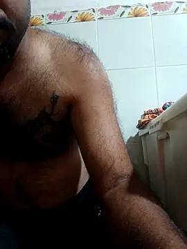 Snapshot of carria_homes chatting on December 2025 07:15:02 PM carria homes online show from December 2025 07:15:02 PM