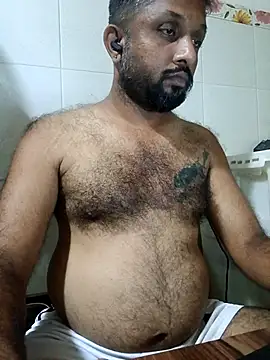 Snapshot of carria_homes chatting on December 2025 06:50:02 PM carria homes online show from December 2025 06:50:02 PM