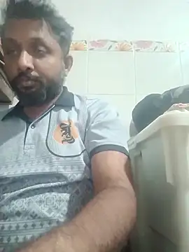 Snapshot of carria_homes chatting on January 2026 06:34:02 PM carria homes online show from January 2026 06:34:02 PM