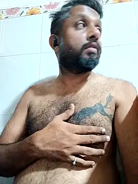 Snapshot of carria_homes chatting on December 2025 06:58:02 PM carria homes online show from December 2025 06:58:02 PM