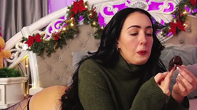 KimKhallifa online show from December 2025 05:12:02 AM