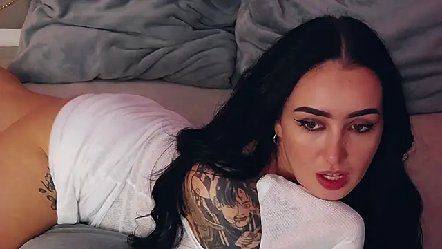 KimKhallifa online show from January 2026 07:15:01 AM